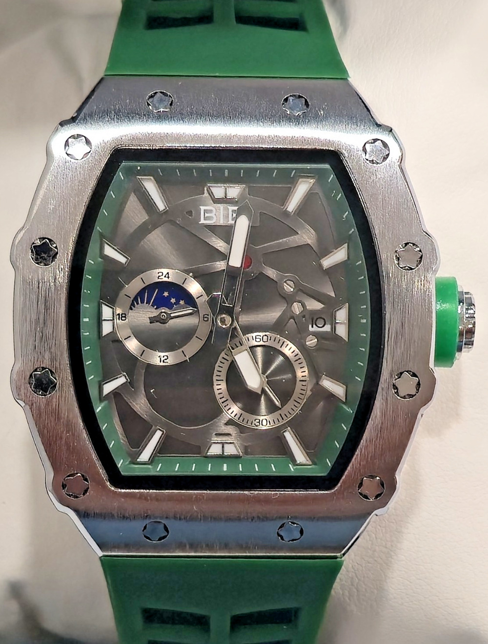 B0391 BIBI LUXURY Silver Case Green Strap
